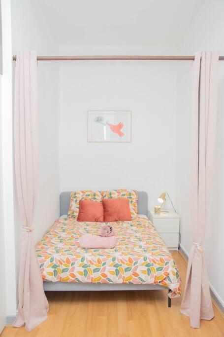 Le Moineau -Poterne -Parking Gratuit -Calme-Centre Apartment Valenciennes Bagian luar foto
